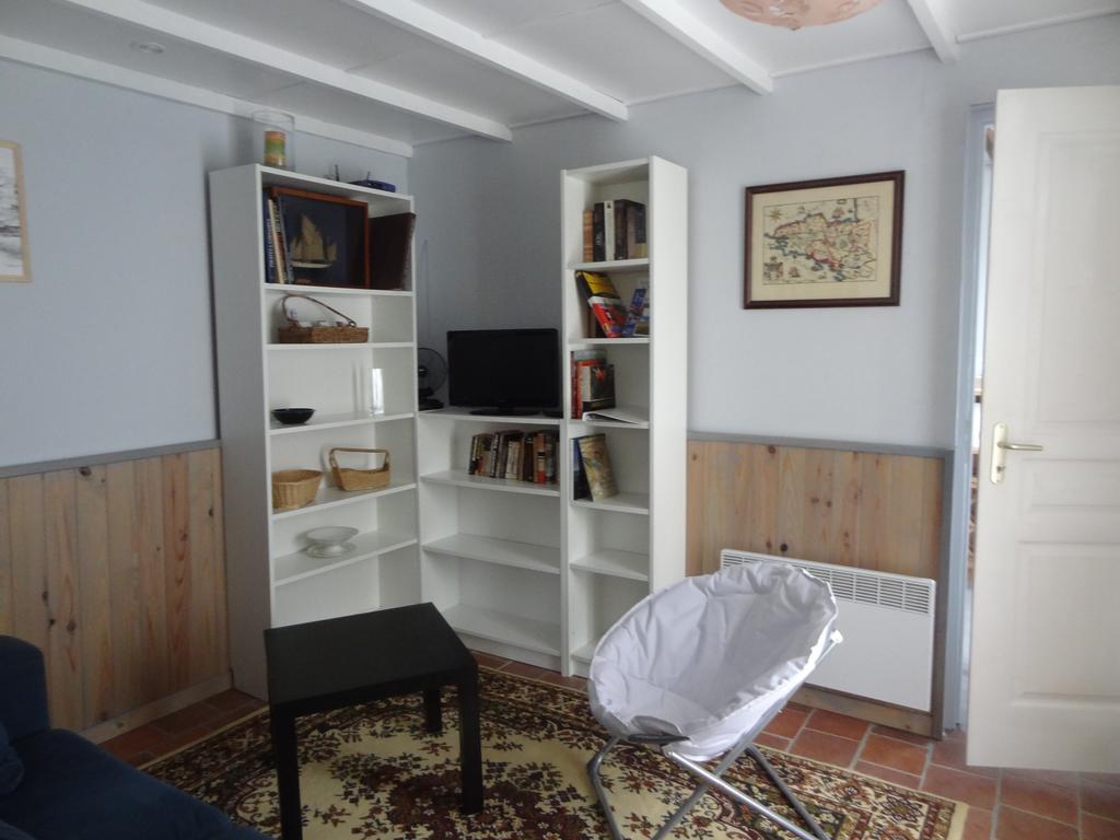 Les Ecuries Du Prechard Villa La Chapelle-Chaussée Szoba fotó